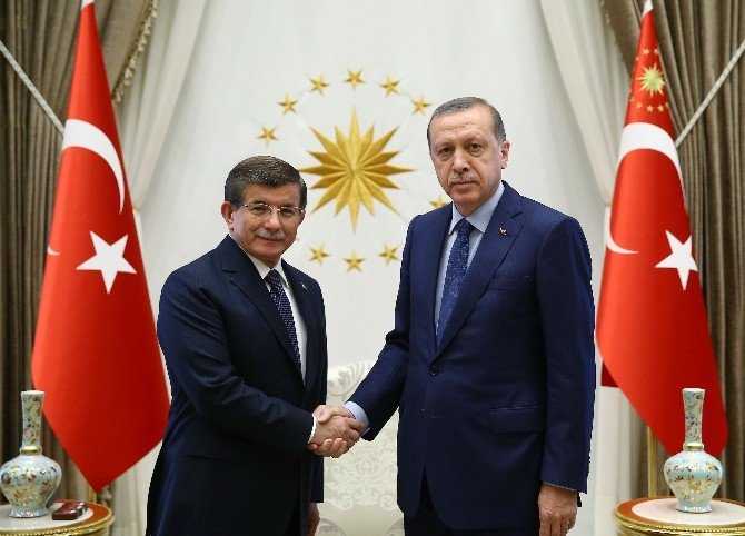 Cumhurbaşkanı Erdoğan, Başbakan Davutoğlu’nu Kabul Etti