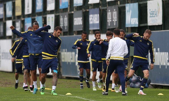 Fenerbahçe, Galatasaray Maçı Hazırlıklarını Sürdürüyor