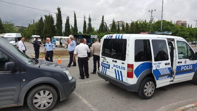 Otobüs Terminali Önündeki Yolcu Kavgasında Muhtar Silah Kullandı