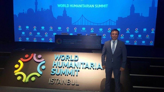 Başkan Genç, Dünya İnsani Zirvesi’ne Katıldı