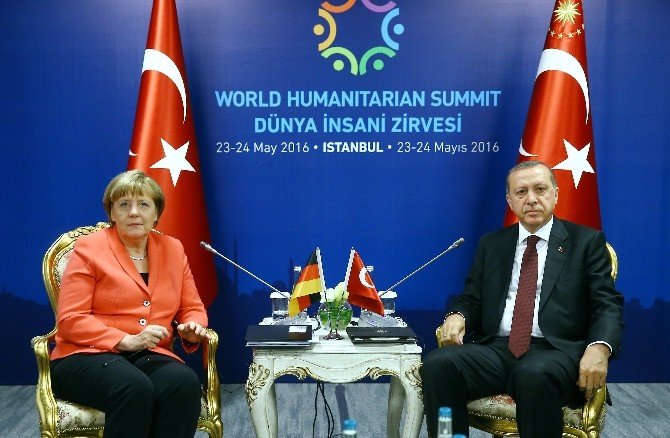 Cumhurbaşkanı Erdoğan Merkel Ve Rutte’yi Kabul Etti
