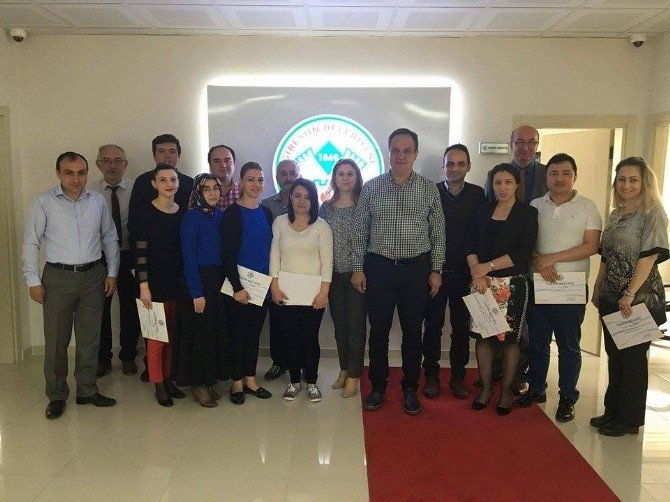 Giresun Belediyesi’nden Başarılı Personele Takdir Belgesi
