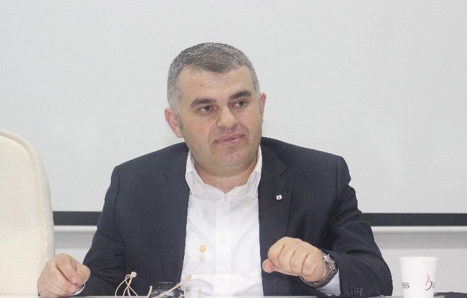 "İnşaata Gitmeden Mühendis Oluyorlar"