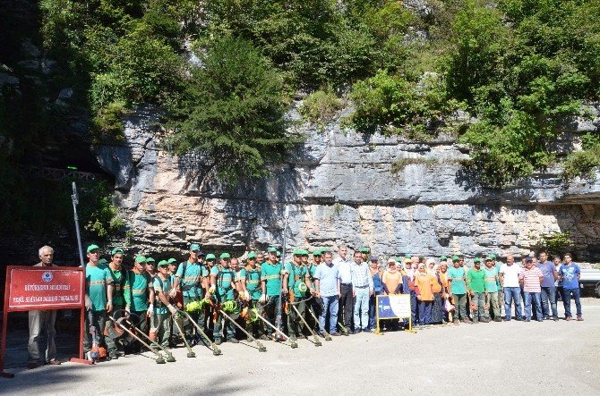 Trabzon Büyükşehir Belediyesi’nin Projeleriyle Binlerce Kişi İstihdam Ediliyor