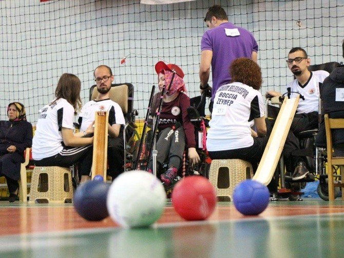 Boccianın Lideri Atakum