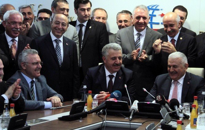Ulaştırma, Denizcilik Ve Haberleşme Bakanlığı’nda Devir Teslim Töreni