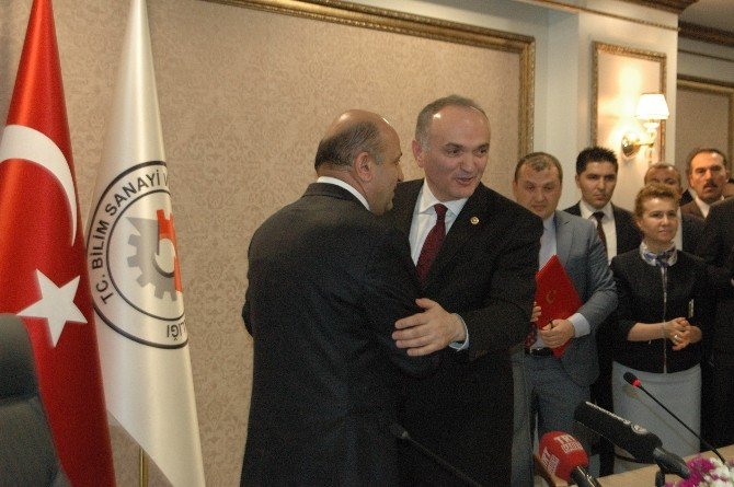 Bilim, Sanayi Ve Teknoloji Bakanlığı’nda Devir-teslim Töreni