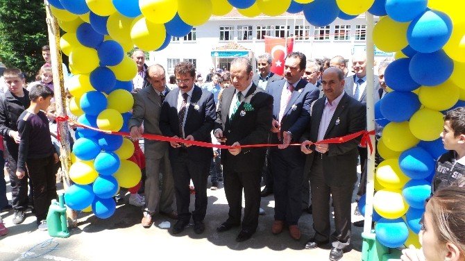 Okulda Tübitak 4006 Bilim Fuarı