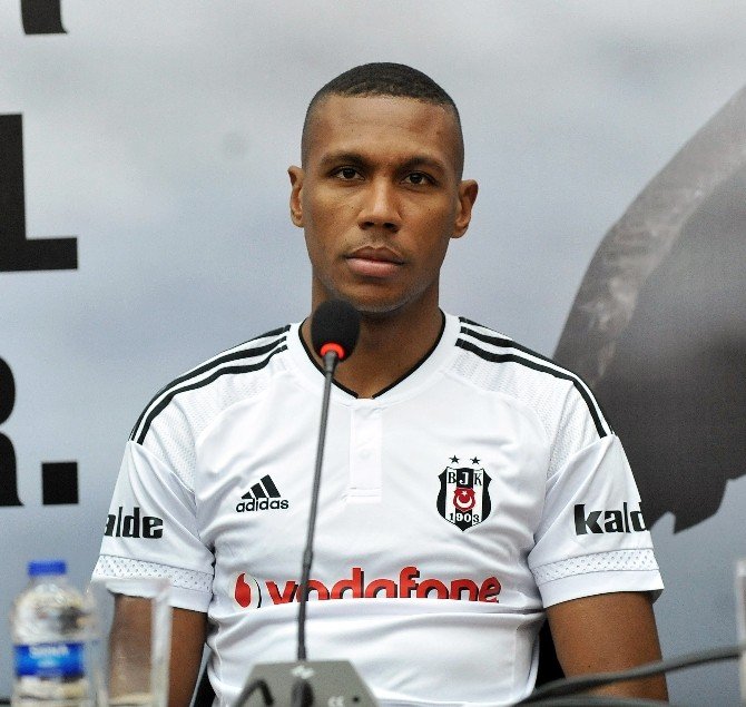 Beşiktaş İlk Transferini Gerçekleştiriyor