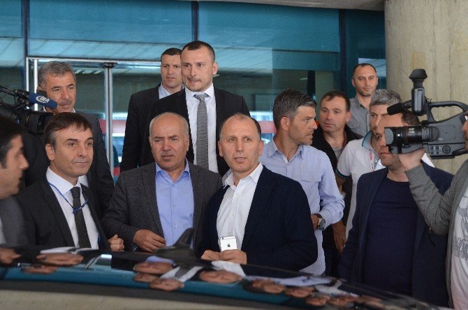 Muharrem Usta Ve Ersun Yanal Trabzon’da
