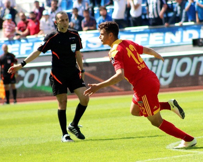 Sinan Bakış Bursaspor Yolunda