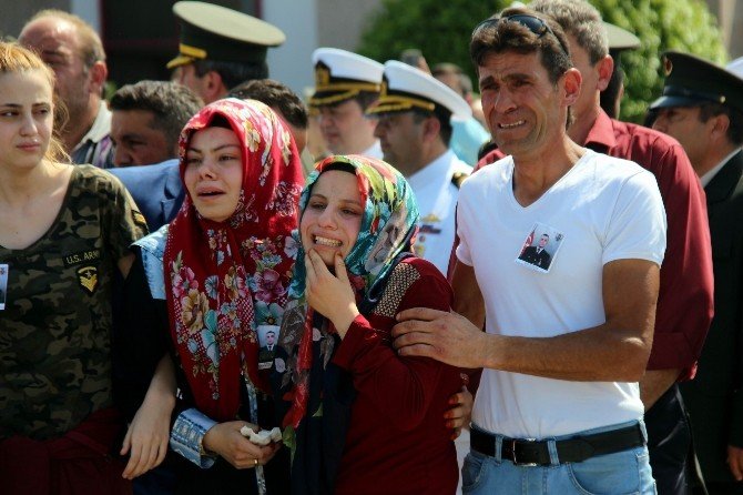 Van Şehidine Hazin Karşılama