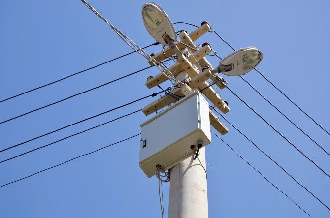 Sokak Lambaları Kontrol Amaçlı Gündüz Yanacak
