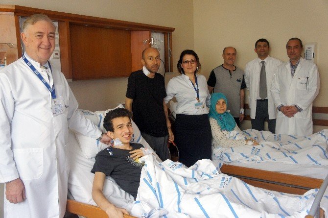 Çapraz Nakille Hayata Yeniden Tutundular