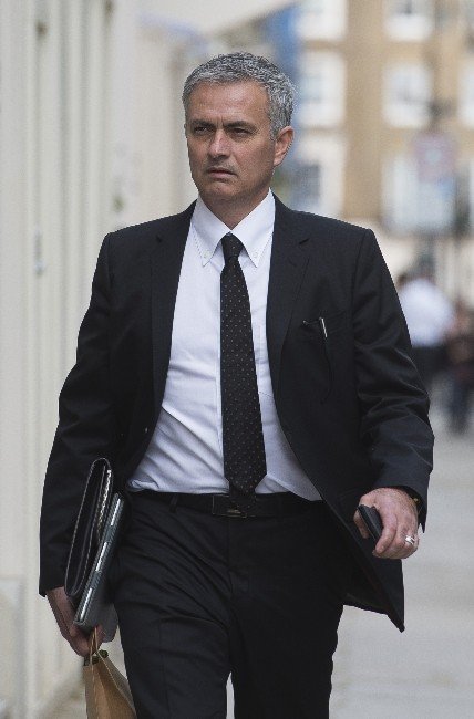 Manchester Unıted, Mourinho’yu Resmen Açıkladı