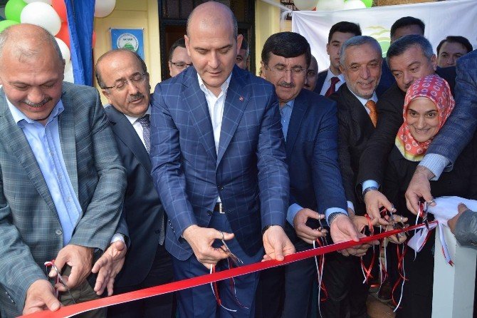 Bakan Soylu Ypg Arması Takan Abd Askerlerini Eleştirdi