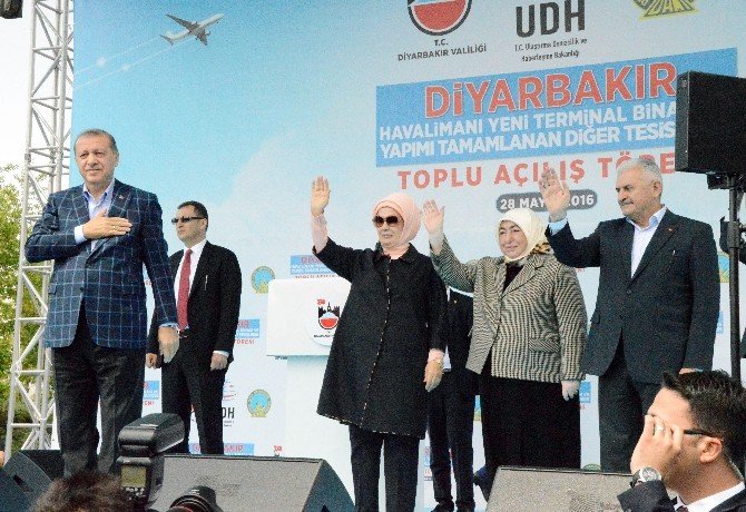 Cumhurbaşkanı Erdoğan Diyarbakır’da