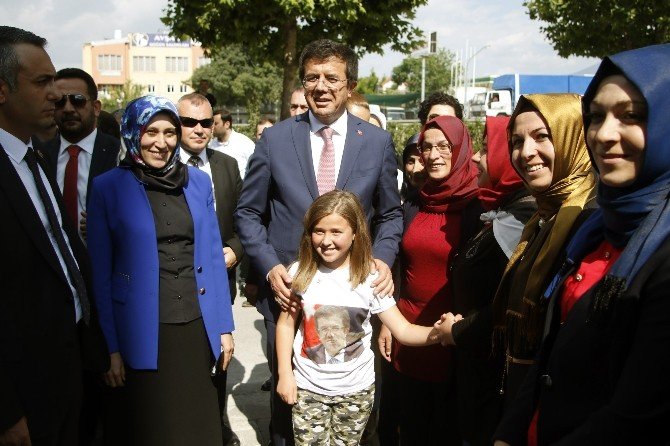 Bakan Zeybekci’den ’Kabinenin Efesi’ Sloganına Cevap