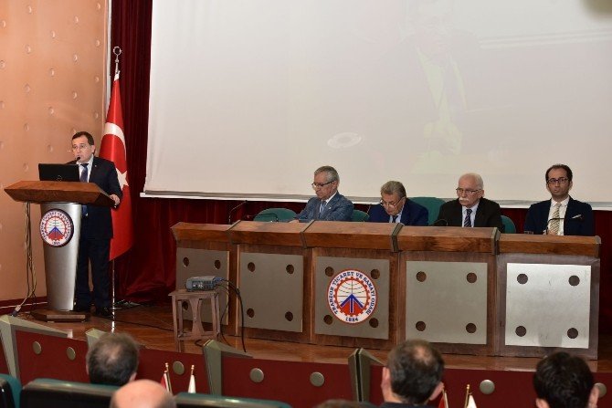 İş Dünyası Türkiye’nin Ab’ye Girmesini Zorunluluk Olarak Görüyor