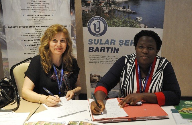 Bartın Üniversitesi’ne 3 Kıtadan Öğrenci Gelecek
