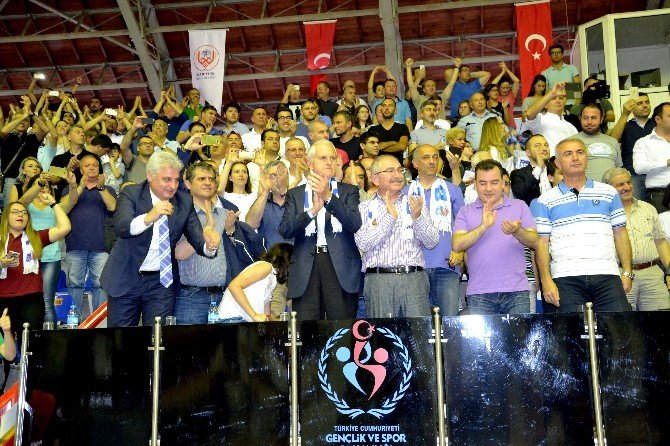 Türkiye Basketbol Ligi Play-off Yarı Final