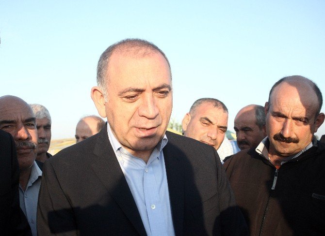 Chp’li Tekin Mevsimlik Tarım İşçilerinin Sorunlarını Dinledi