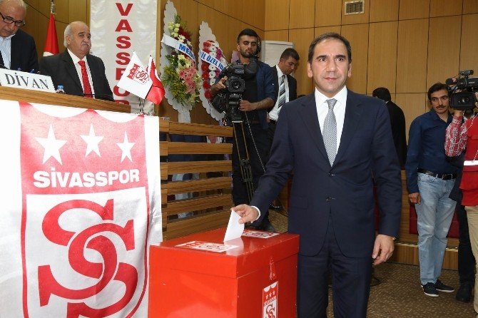 Sivasspor’da Otyakmaz Güven Tazeledi