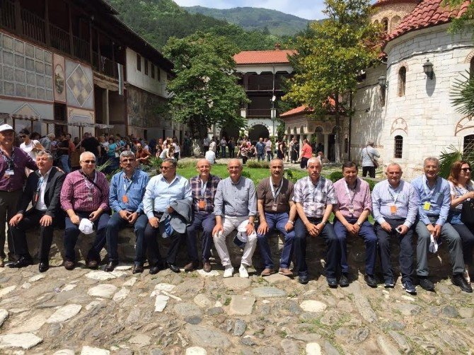 Başkan Osmanlı’nın İzini Sürüyor