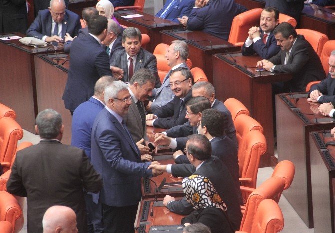 65. Hükümet 315 Oyla Güvenoyu Aldı