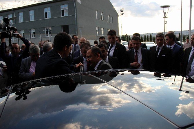 Bakan Özhaseki’ye Memleketinde Coşkulu Karşılama