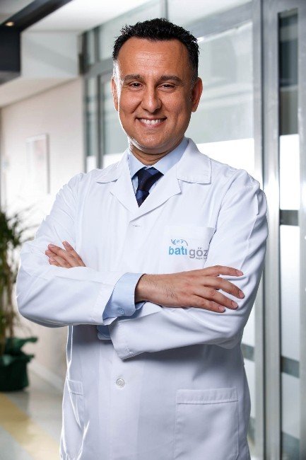 Yaz Aylarında Gözlere Dikkat