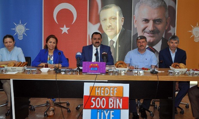 Ak Parti’li Enç’ten Hdp’ye ’Dokunulmazlık’ Çıkışı