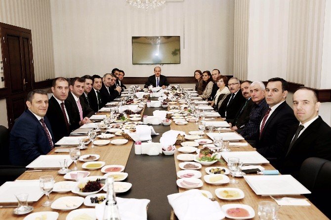 Başbakan Yardımcısı Kurtulmuş, Gündemi Değerlendirdi