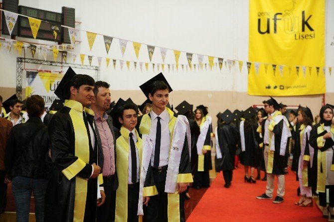 Genç Ufuk Lisesi’nde İlk Mezuniyet Heyecanı