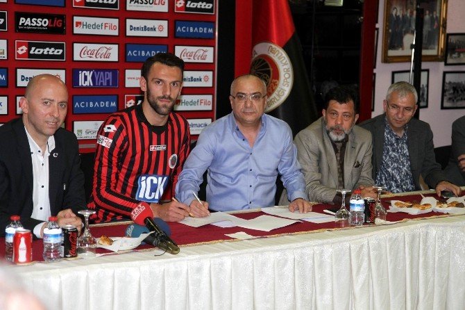 Gençlerbirliği, Vedat Muriç İle 3 Yıllığına Anlaştı