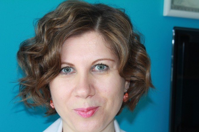 Göz Çevresinde Işıltıyı Yakalamanın Yolları