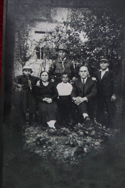 Avni Aker’e Veda Yılında Babasını Anlattı