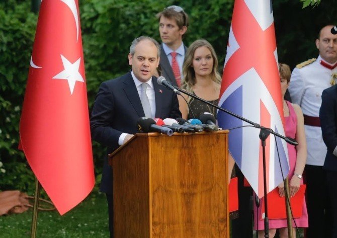 Bakan Kılıç, İngiltere Büyükelçiliği’nin Resepsiyonuna Katıldı