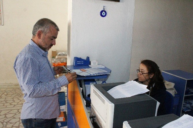 Muğlalı Taraftardan Aziz Yıldırım’a "Galatasaray" Plaketi