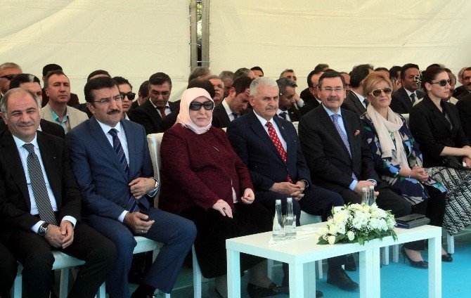 Başbakan Yıldırım Osmanlı Halk Pazarını Açtı