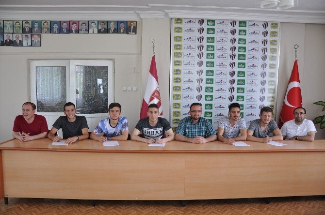 İnegölspor’da İmzalar Atıldı