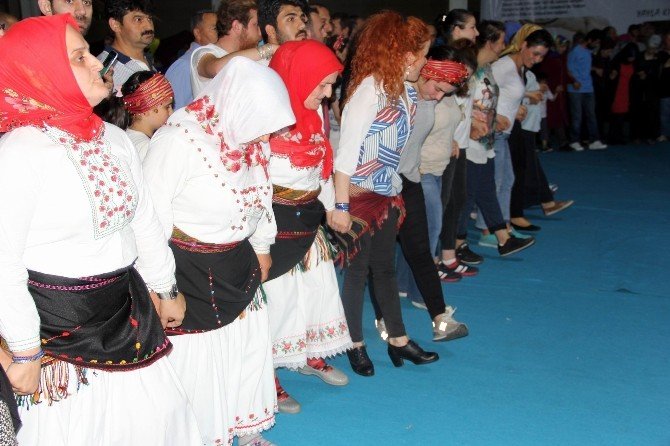Bursa’da Trabzon Günleri’nde Mıhlama Şov