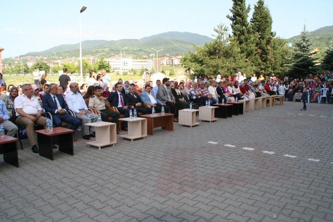 Devrek Metem’den “19. Mezuniyet Töreni Ve Pilav Günü” Etkinliği
