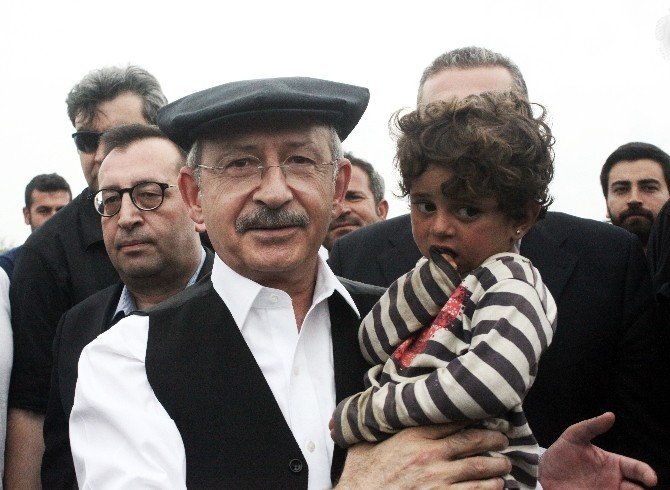 Kılıçdaroğlu Kasket Takıp Çapa Yaptı