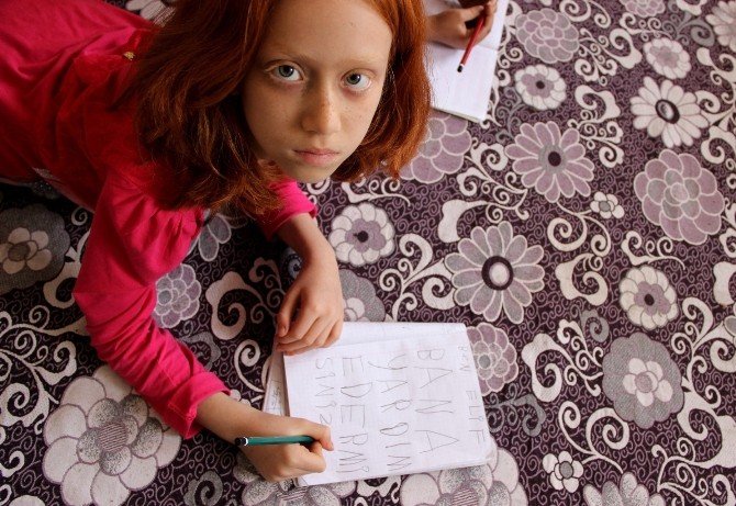 Lösemili Elif Nakil İçin Gün Sayıyor