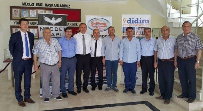 Didim’de Belgeli Emlakçılar Sertifikalarını Aldı