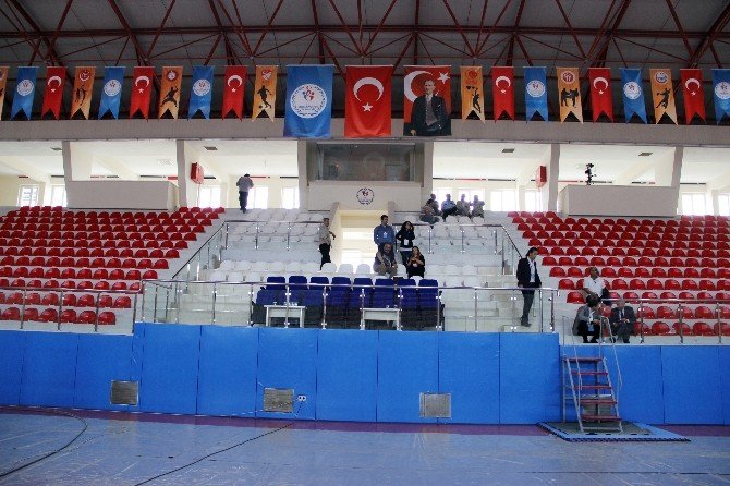 Eskişehirspor’da Olağanüstü Kongre Ertelendi
