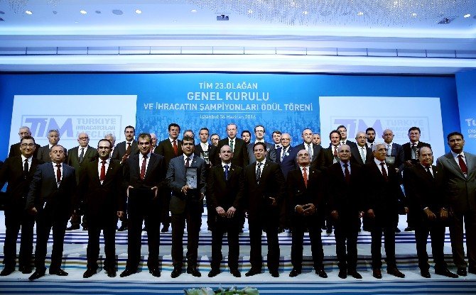 Cumhurbaşkanı Erdoğan: "Ya Çözüme Kavuştururuz, Ya Avrupa Önünde Set Olmaktan Çıkarız"