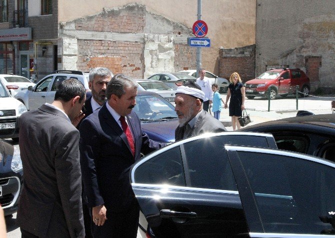 Bbp Genel Başkanı Destici, Yeğeninin Sünnet Merasimi İçin Eskişehir’e Geldi