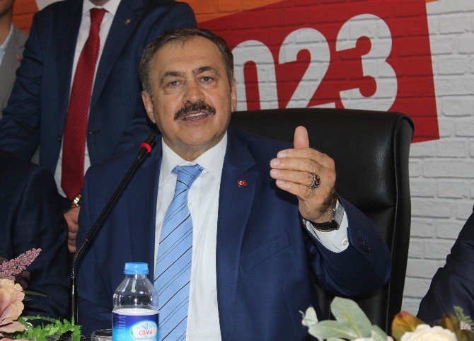Bakan Veysel Eroğlu: "Türkiye Üzerinde Değişik Operasyonlar Yapılmak İsteniyor"